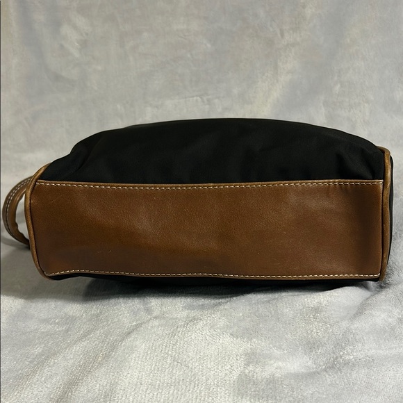 CHAPS Black and Brown Shoulder Bag with Silver Toned Buckle - Picture 5 of 10